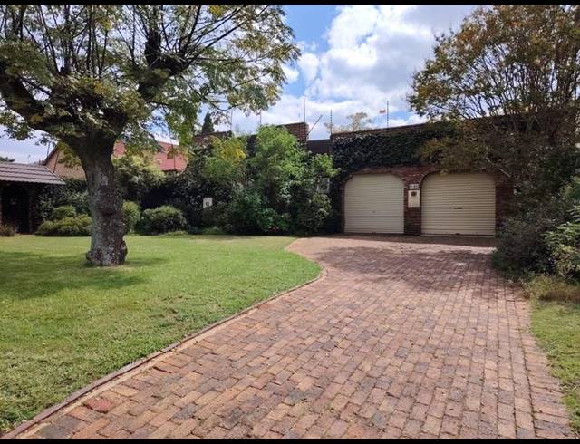 3 BEDROOM HOUSE FOR SALE IN WYCHWOOD